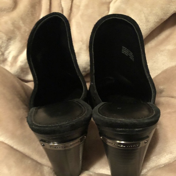 Shoes - Picture 2 of 2